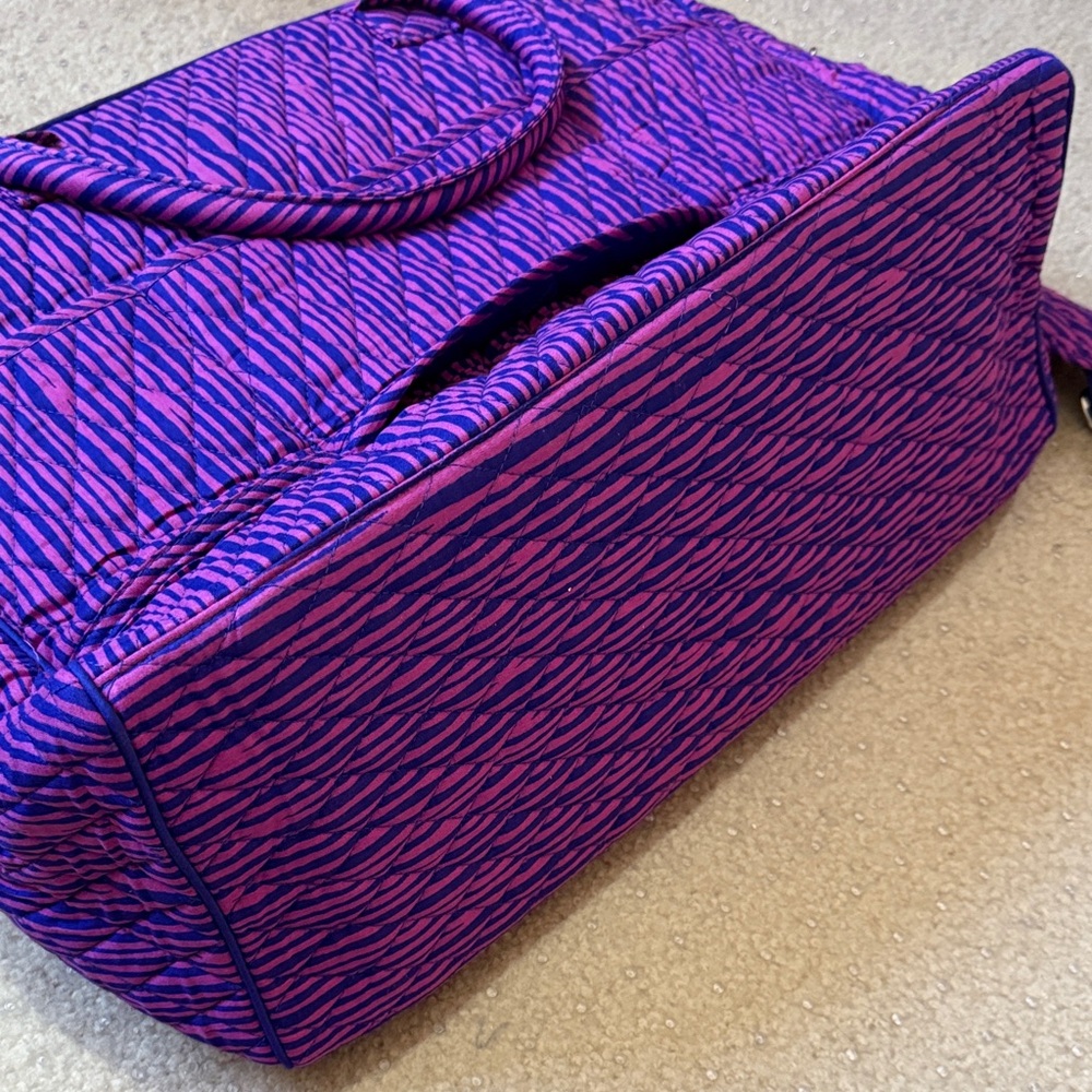 Vera Bradley Purple and Pink Women's Travel Bag - Picture 5 of 8